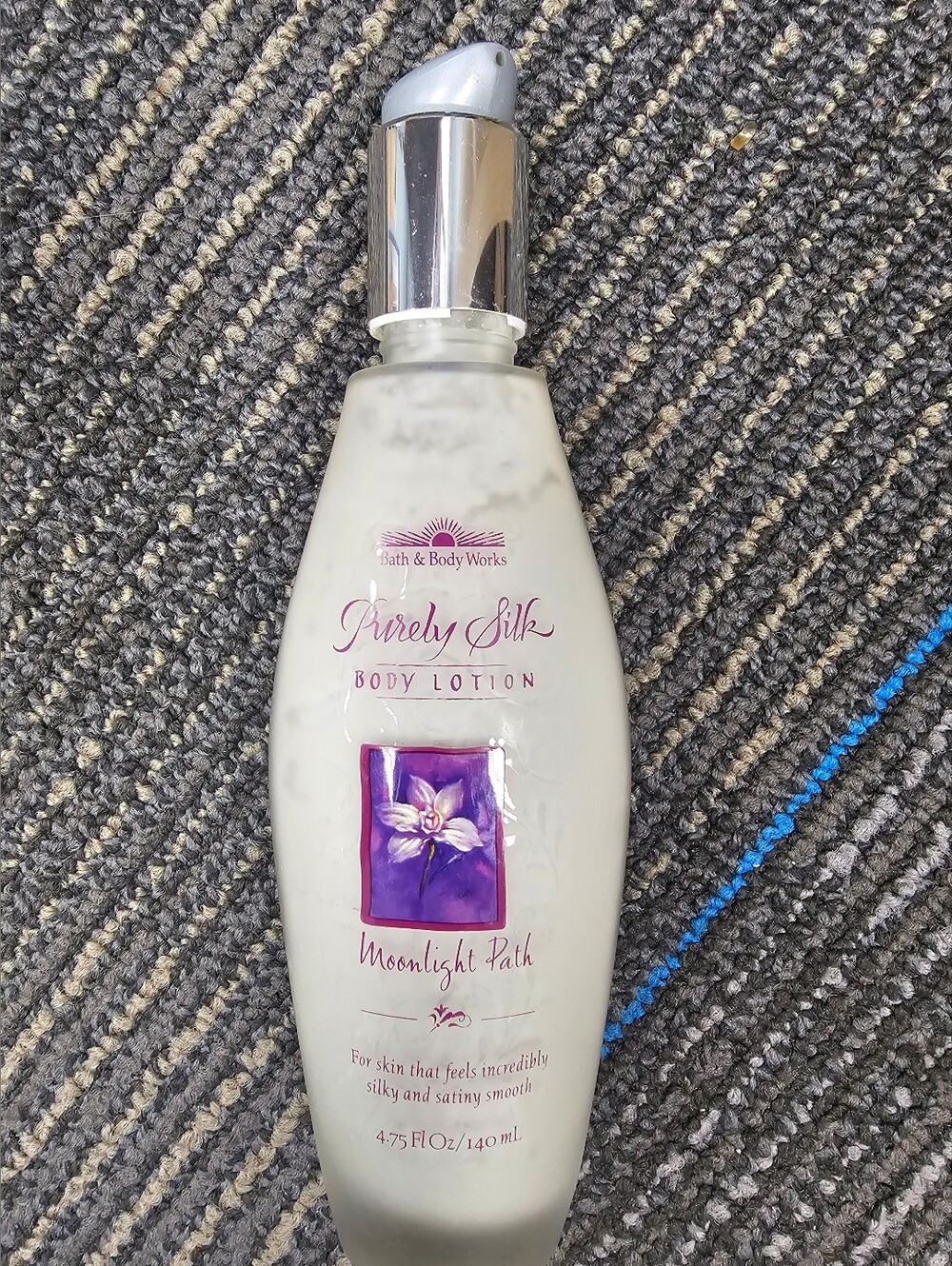 Bath & Body Works Purely Silk Moonlight Path Body Lotion 4.75 oz.